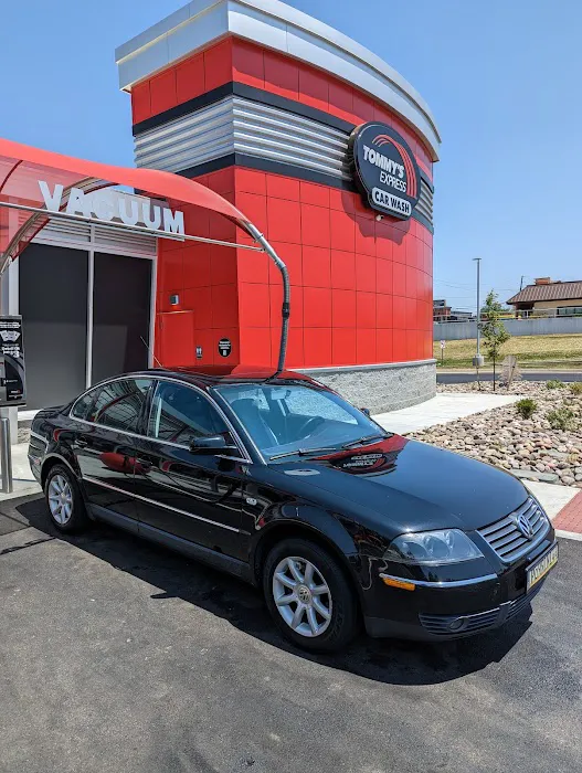 Tommy's Express® Car Wash 5