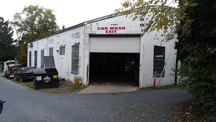 Harrisburg Auto Wash 4