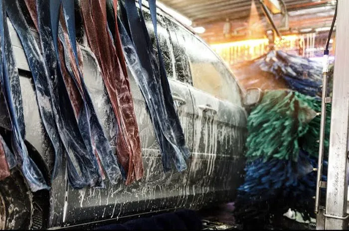 Old Greenwich Car Wash 7