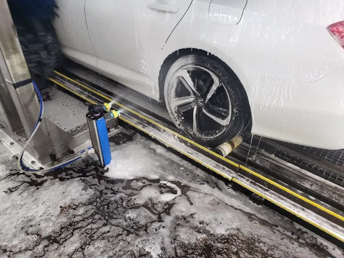 Classic 3D Car Wash & Auto Detail Center 3