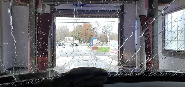 GLENMONT CAR WASH 6