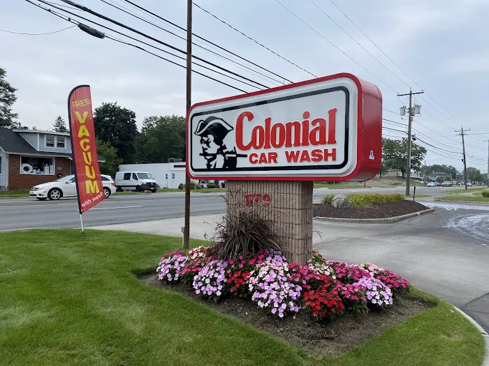 Colonial Car Wash 4