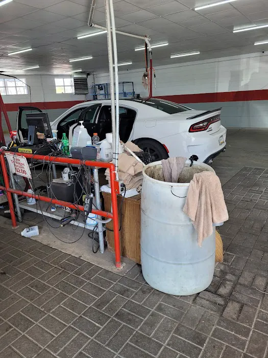 Golden Arrow Car Wash & Detailing 2