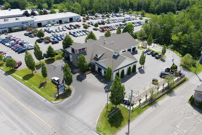 Platinum Car Wash & Oil 9