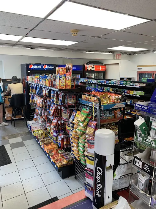 Clifton Gas 'n' Wash 8