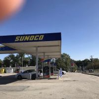 Clifton Gas 'n' Wash