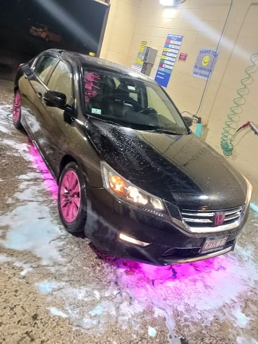 V's Carwash 2