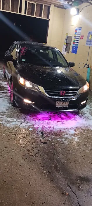 V's Carwash 1