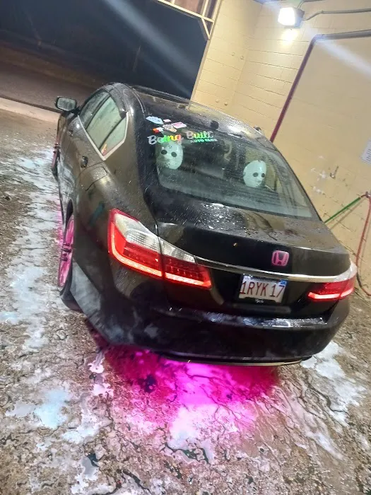 V's Carwash 0