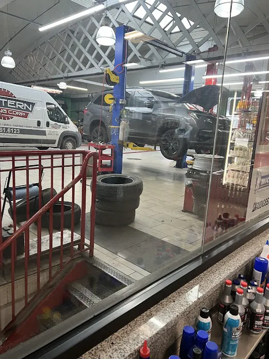 Pelham Manor Car Wash & Lube 6