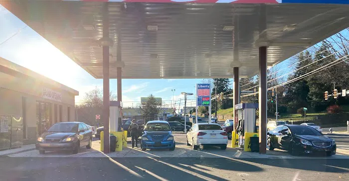 Liberty Gas Station: Vape, CBD, Kratom --Clifton Heights 4