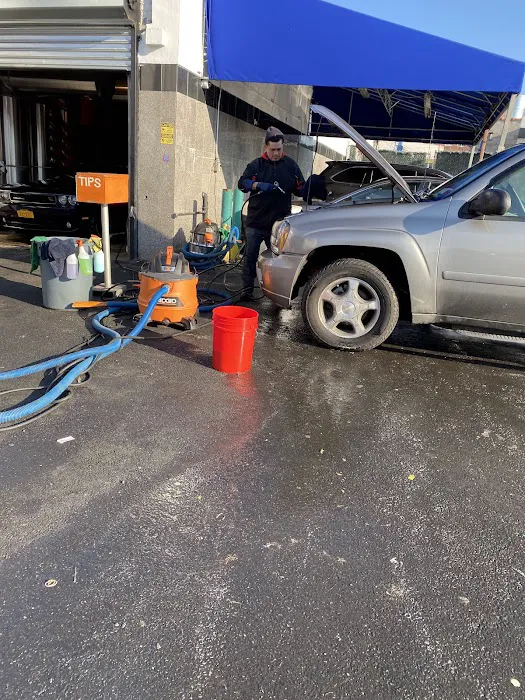 Riverdale Car Wash 3