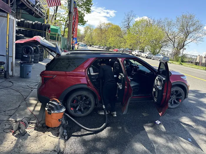 Bailey Hand Car Wash 4