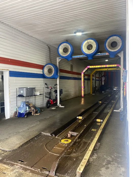 Car wash & Detail center 6