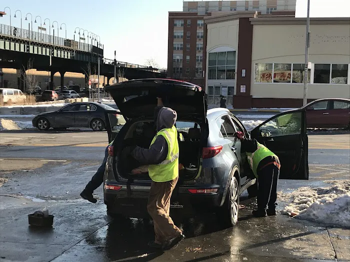 Car wash & Detail center 5