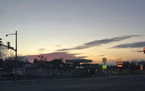 Hassler's Filling Station