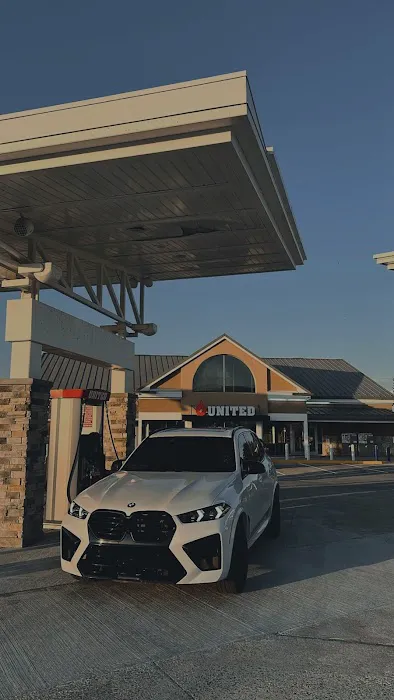 United Gas Station 7