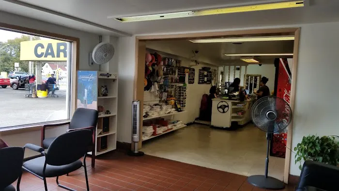 Lee's Best Car Wash, Lube, Detailing, New and Used Tire Center. 4