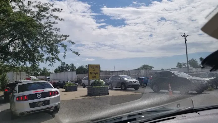 Lee's Best Car Wash, Lube, Detailing, New and Used Tire Center. 8