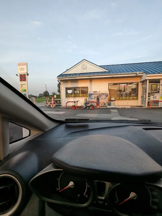 Liberty Gas Station/Squires Pantry 1