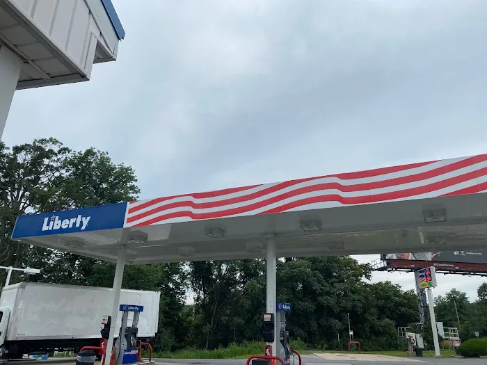 Liberty Gas Station/Squires Pantry 8