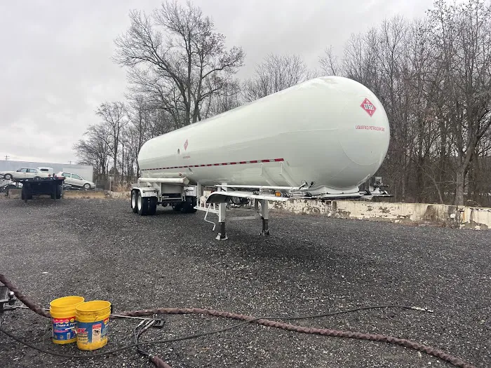 Nissi Truck Washer N' More LLC 9