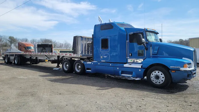 Nissi Truck Washer N' More LLC 7