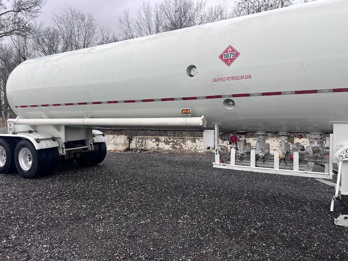 Nissi Truck Washer N' More LLC 4