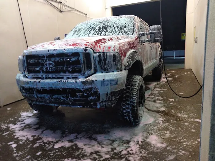 Bear Express Car Wash 8