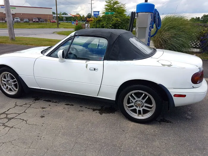 Bud's Car Wash 6