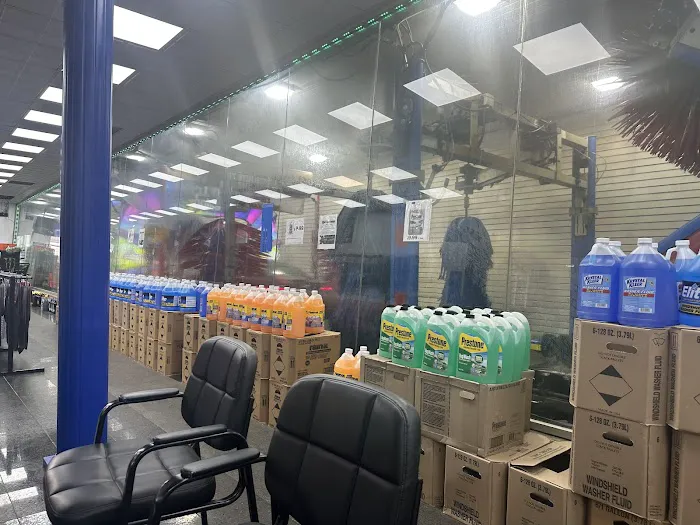 Oakley's Car Wash, Oil Change & Detail Center 5