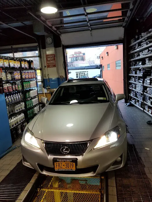 Oakley's Car Wash, Oil Change & Detail Center 6