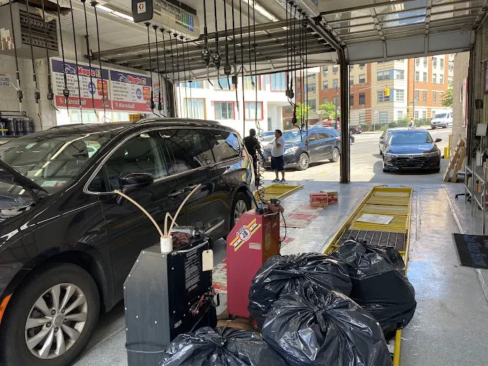 Magic Car Wash & Lube 5
