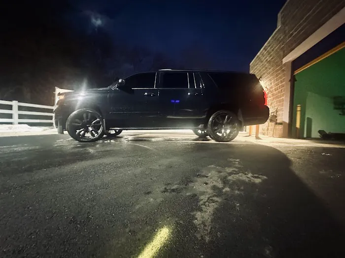 Showroom Car Wash 6