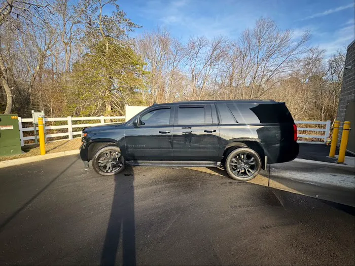 Showroom Car Wash 0