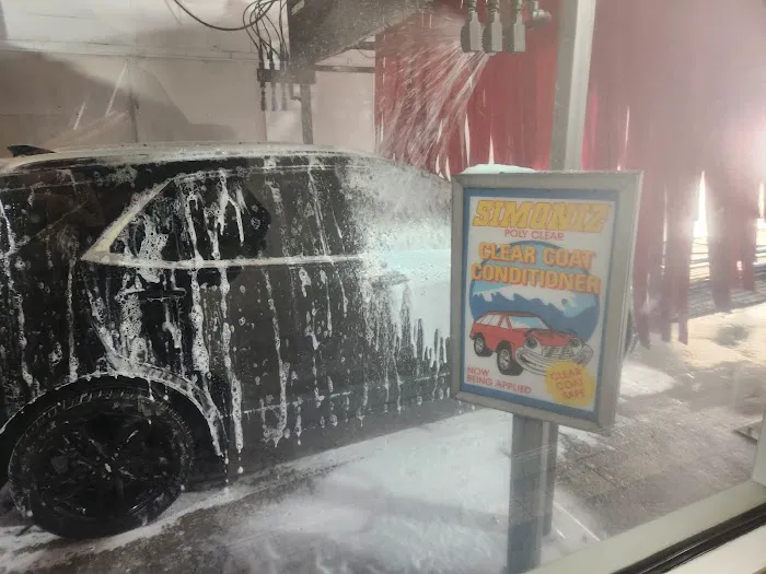 Roll N Shine Car Wash 8