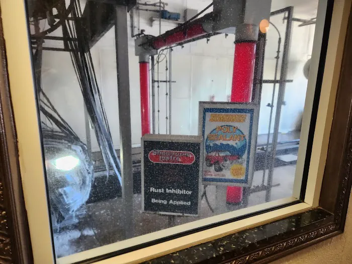 Roll N Shine Car Wash 5