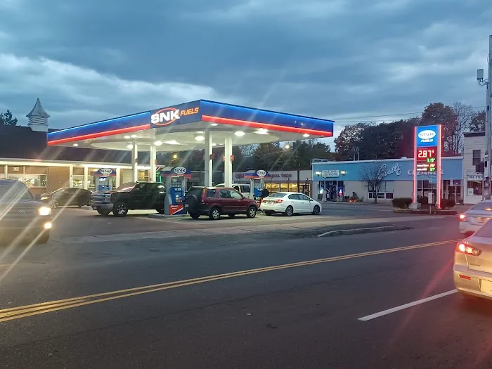 SNK GAS STATION - AGT SNACK MART 3