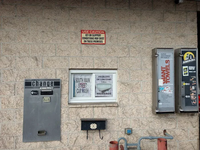South Main Street Car Wash 3