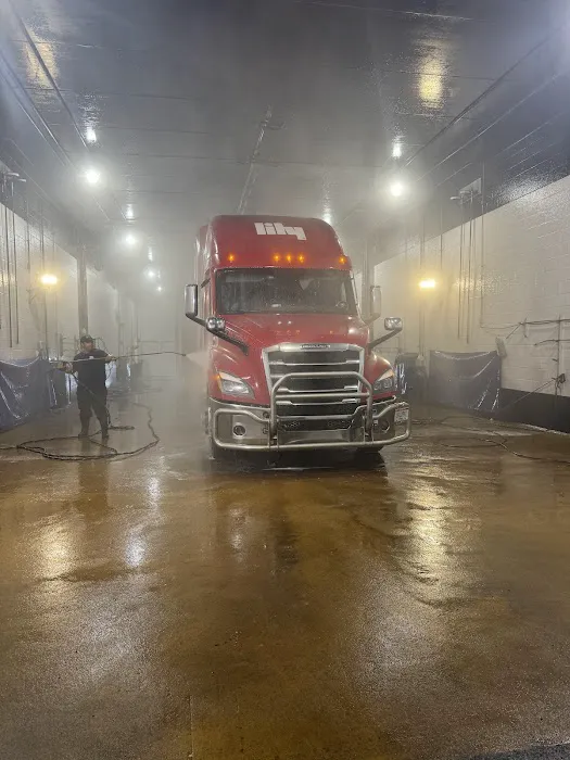 Blue Beacon Truck Wash of Carlisle 3
