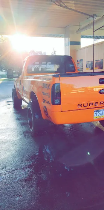 Spruce Street Car Wash 2