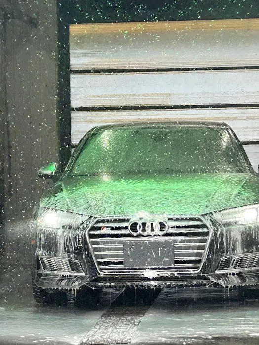Spruce Street Car Wash 8