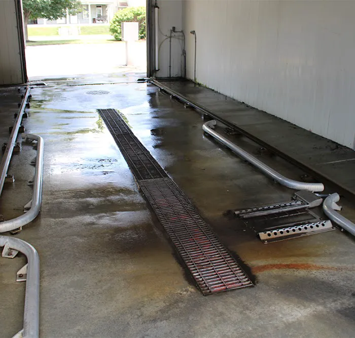 Spruce Street Car Wash 7