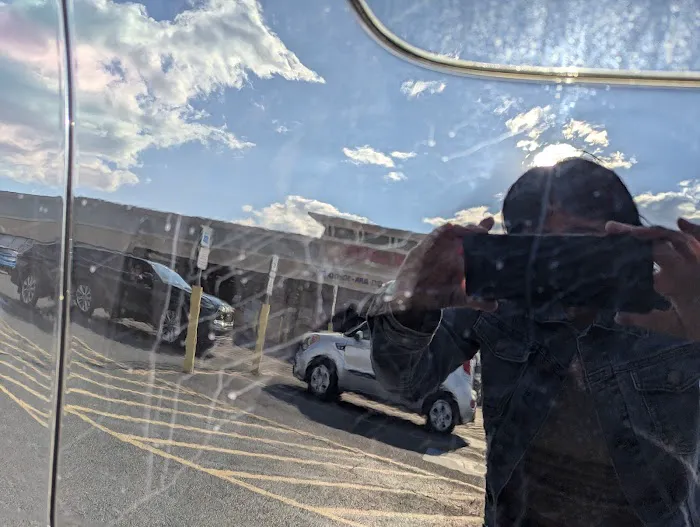 Lucky Duck Car Wash 2