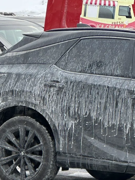 Lucky Duck Car Wash 0