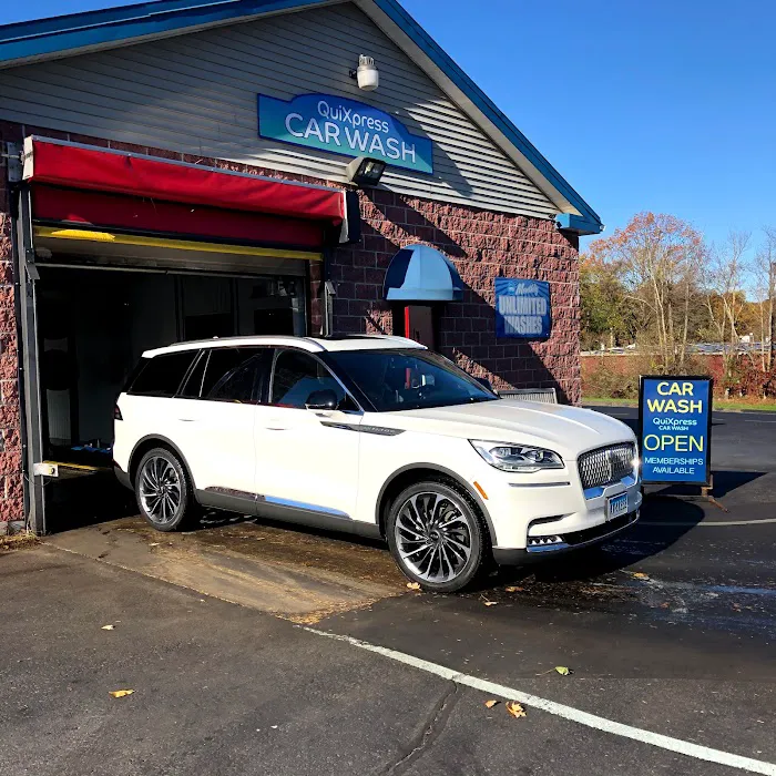 QuiXpress Car Wash 7
