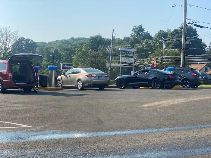 Russell Speeder's Car Wash Naugatuck 9