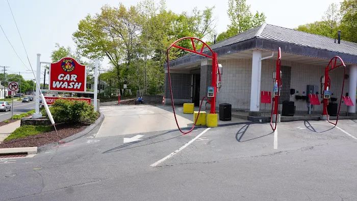 Fred's Car Wash 0