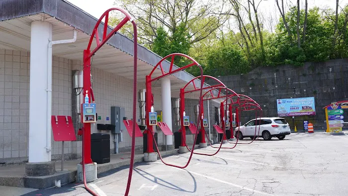 Fred's Car Wash 1
