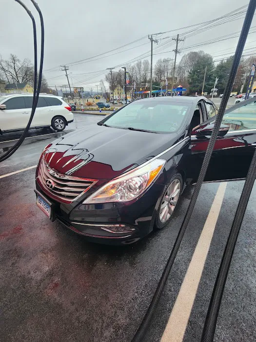 Russell Speeder's Car Wash 5